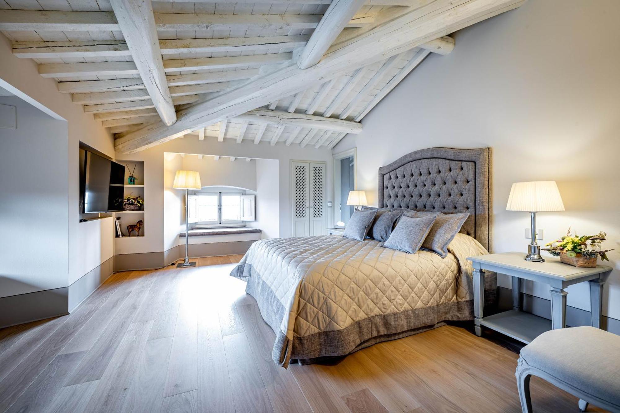Villa S.Andrea ซานกัสชาโน อิน วัลดีเปซา ภายนอก รูปภาพ