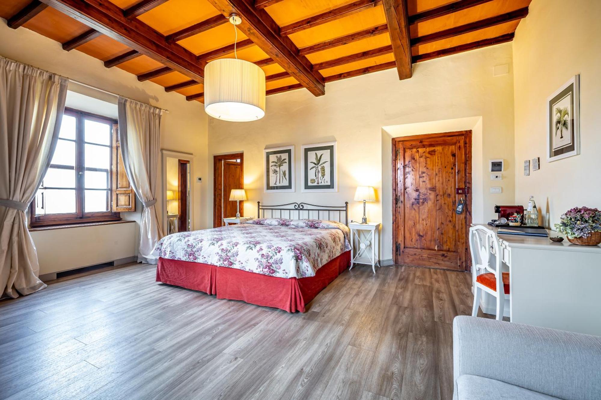 Villa S.Andrea ซานกัสชาโน อิน วัลดีเปซา ภายนอก รูปภาพ