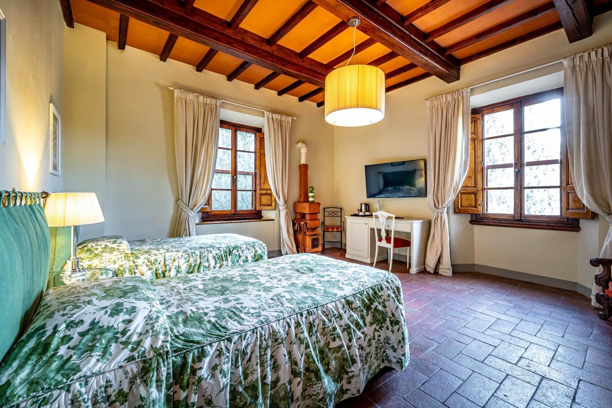 Villa S.Andrea ซานกัสชาโน อิน วัลดีเปซา ภายนอก รูปภาพ